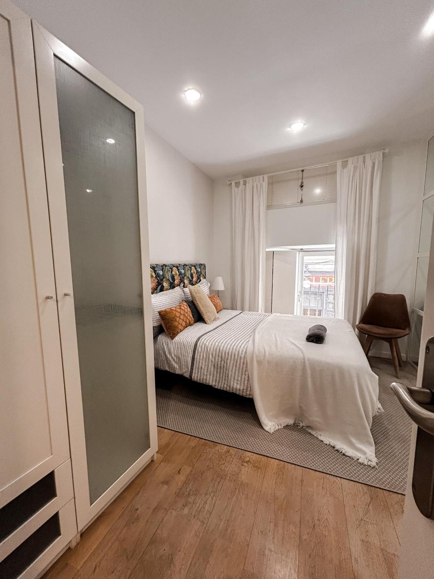 Impresionante Triplex En Canaleja, Sol Madrid Luaran gambar