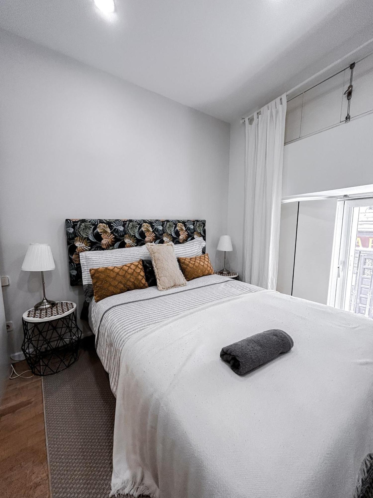 Impresionante Triplex En Canaleja, Sol Madrid Luaran gambar